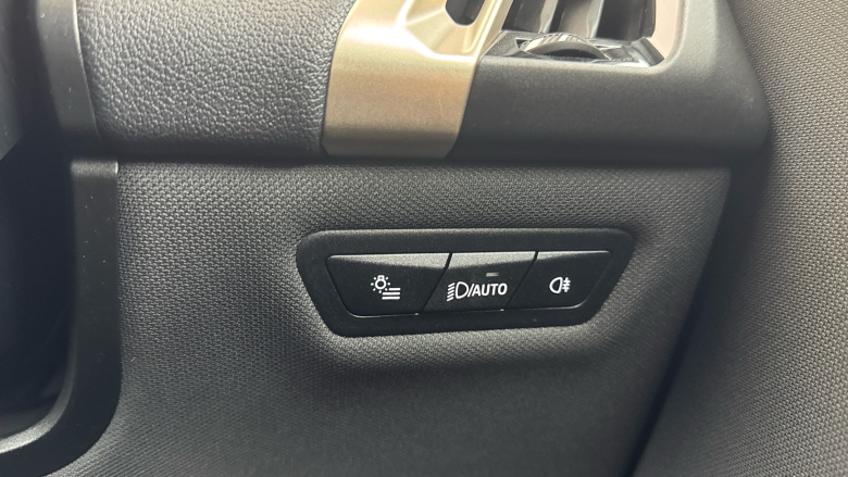 BMW iX 240kW xDrive40 M Sport Edition 76.6kWh 5dr Auto Electric Estate